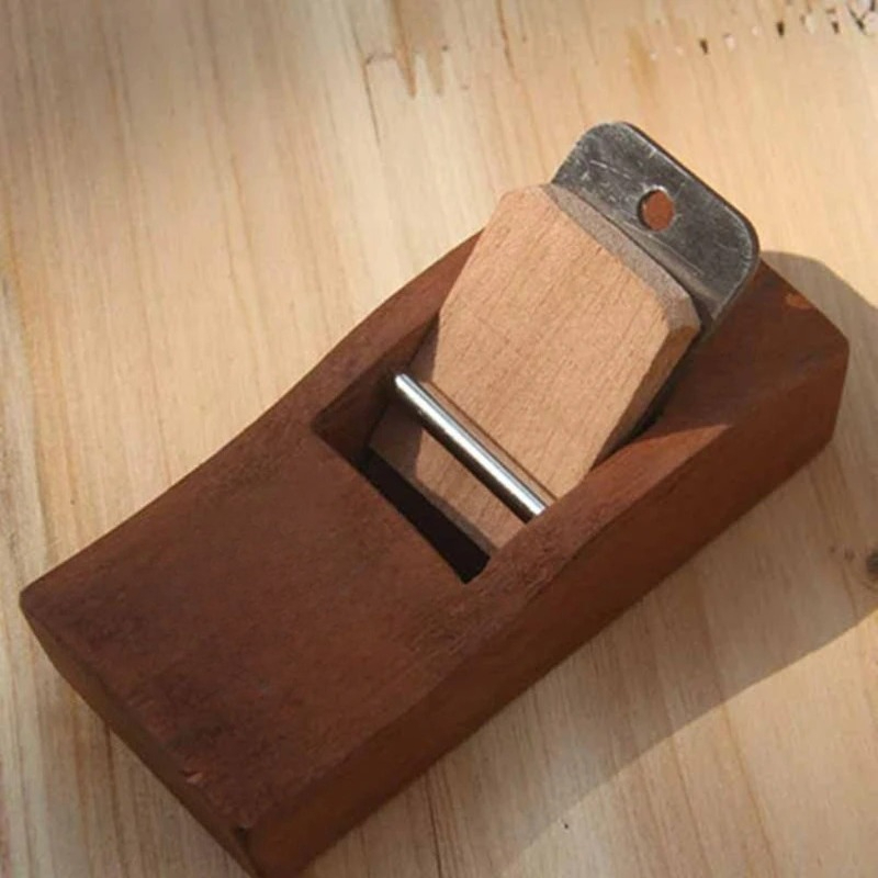 Pialla per legno mini elettric - Woodworking Free Plans recensione e prezzo