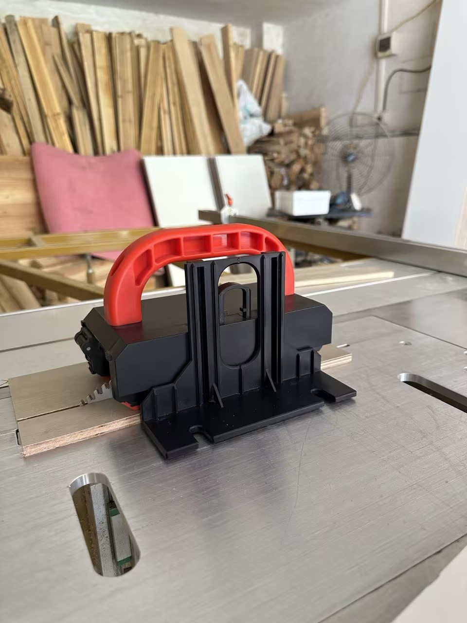 Blocco di spinta regolabile pe - Woodworking Bandsaw recensione e prezzo