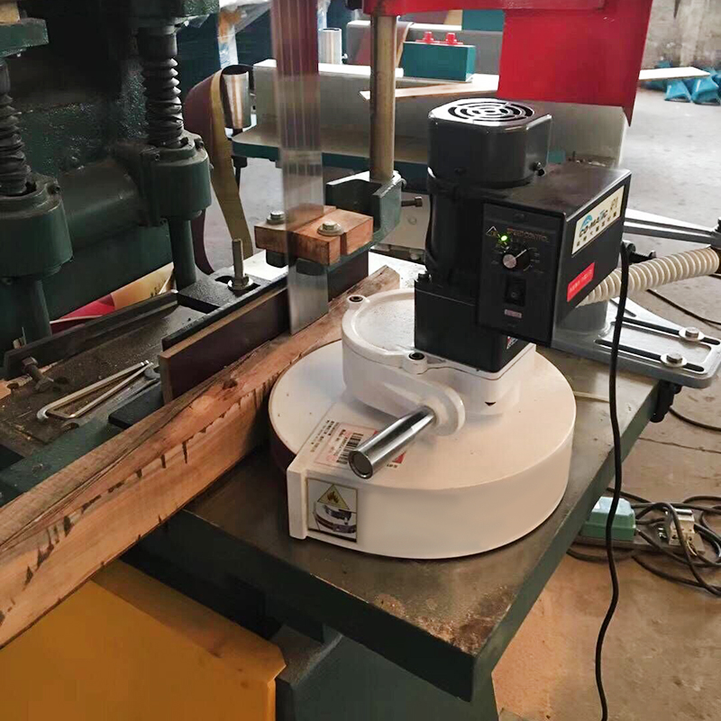 Sega a Nastro AF10 con Aliment - Woodworking Bandsaw recensione e prezzo